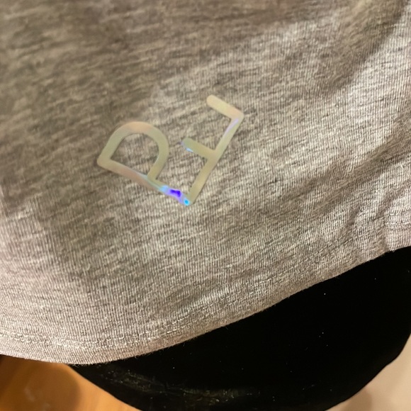 Athletic tank top - Picture 2 of 6